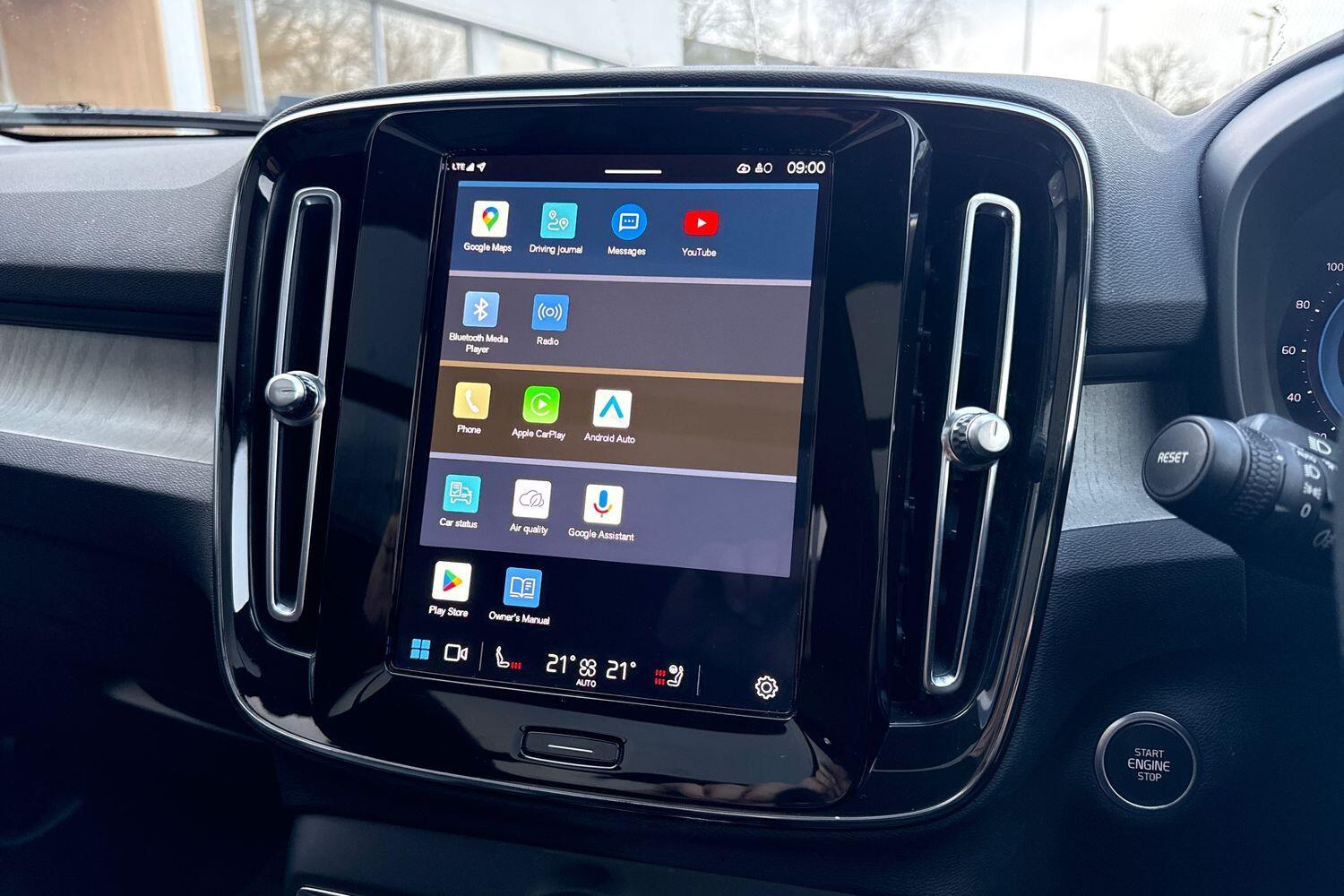 Used Volvo XC40 2023 for sale - 77387325: Photo 41