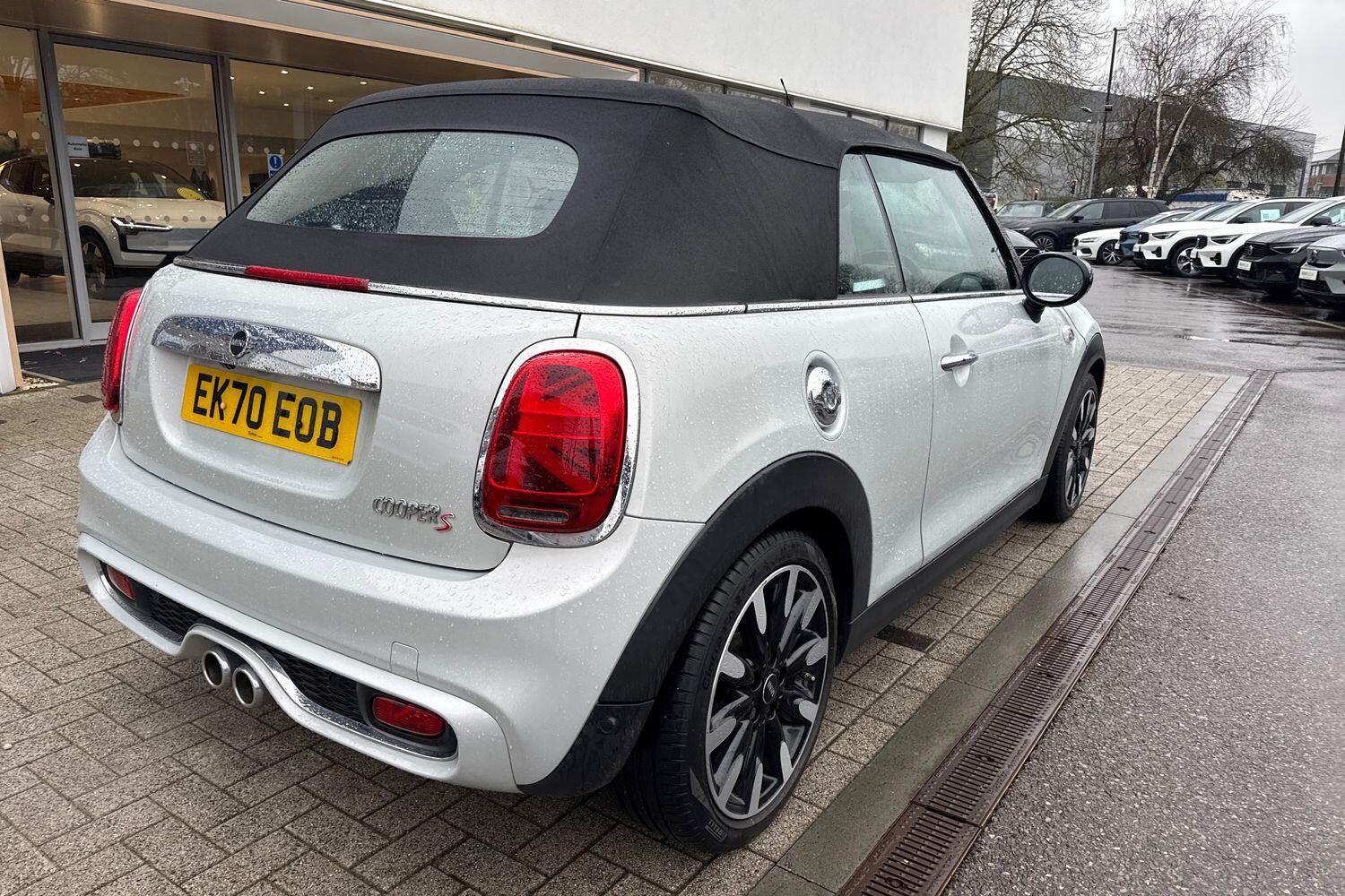 Used MINI Convertible 2020 for sale - 77425736: Photo 10