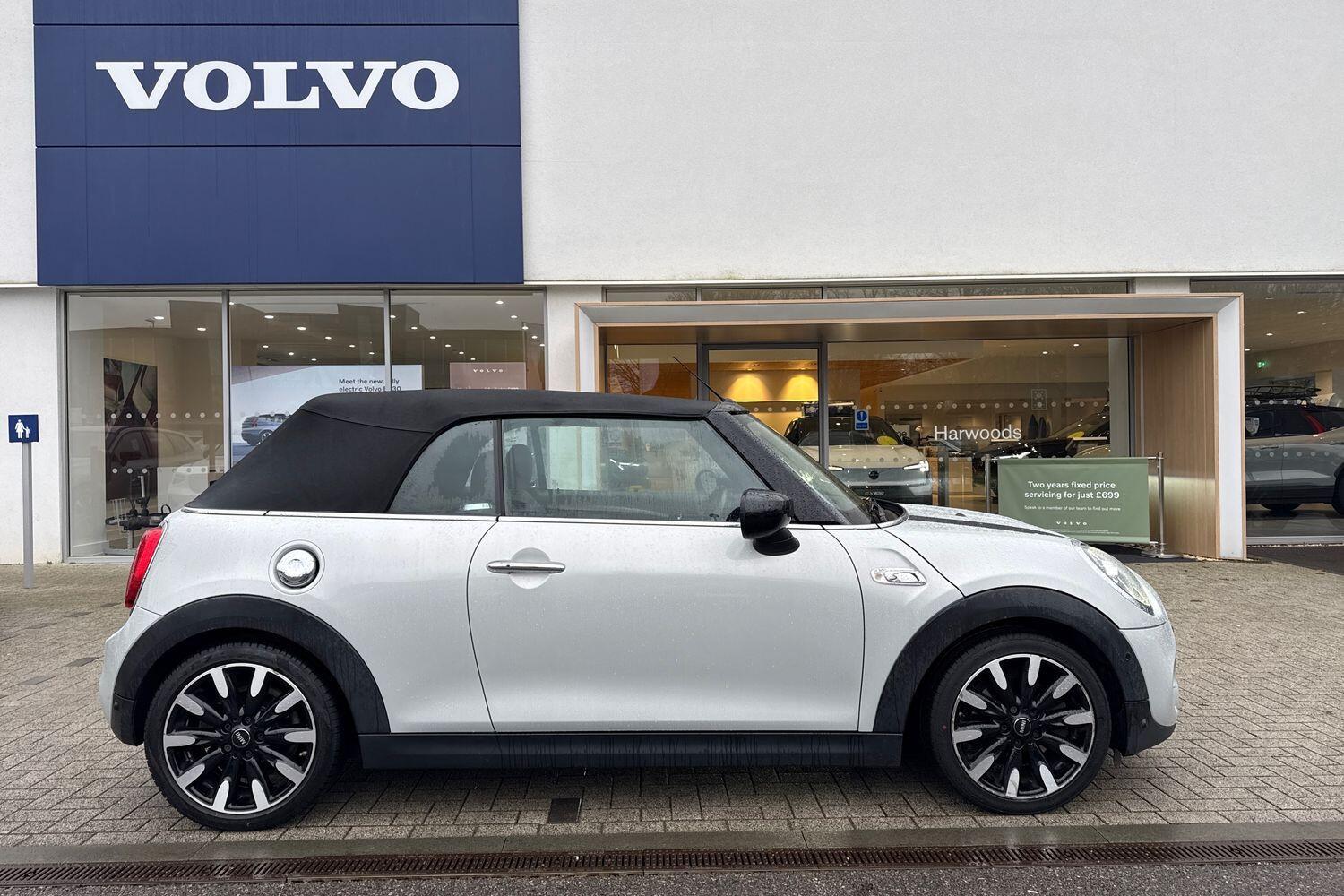 Used MINI Convertible 2020 for sale - 77425736: Photo 11