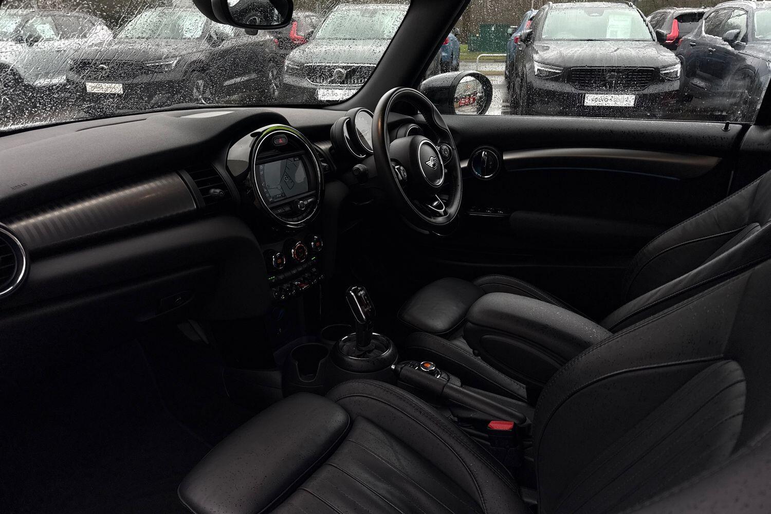 Used MINI Convertible 2020 for sale - 77425736: Photo 31