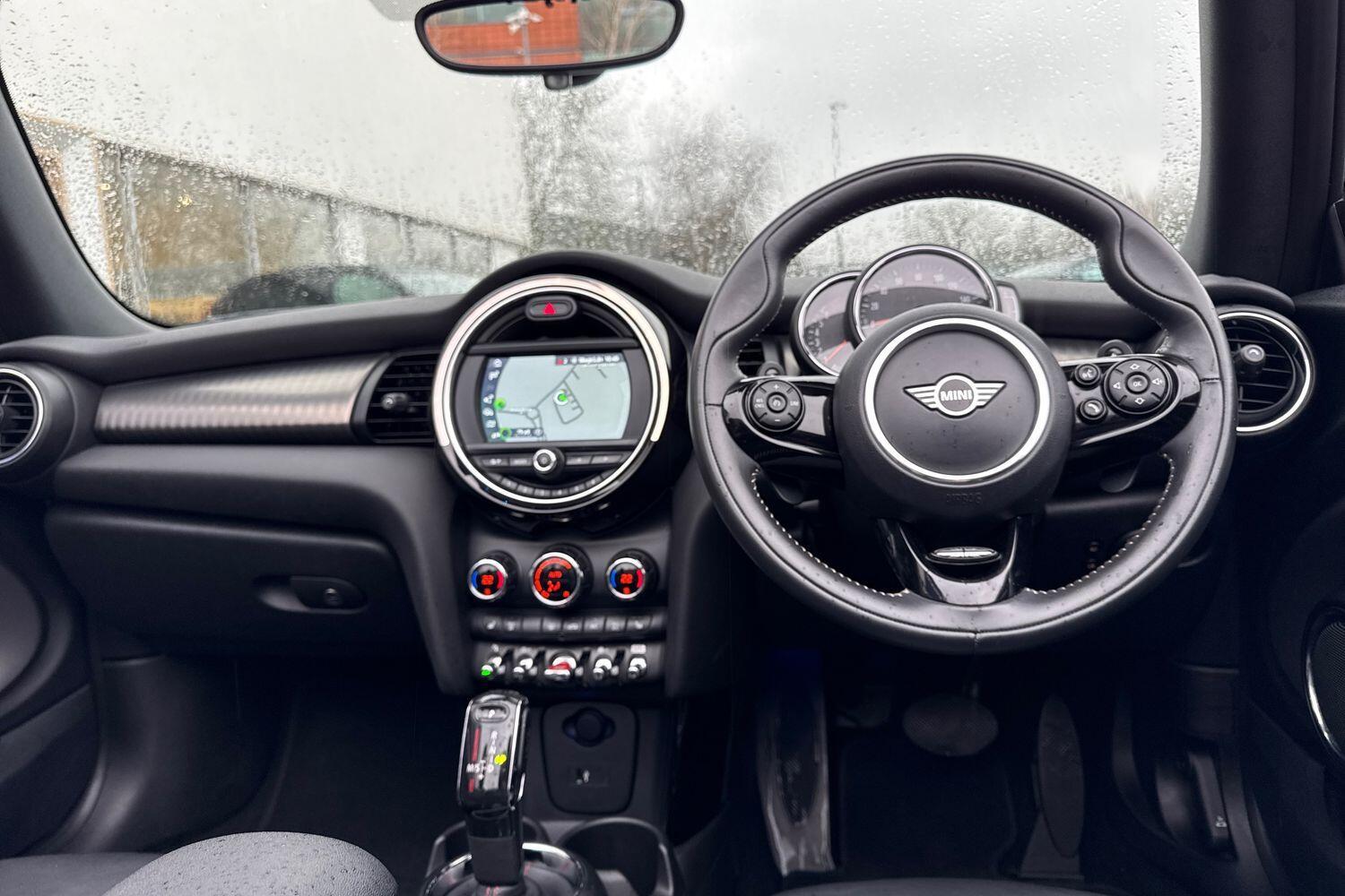 Used MINI Convertible 2020 for sale - 77425736: Photo 37