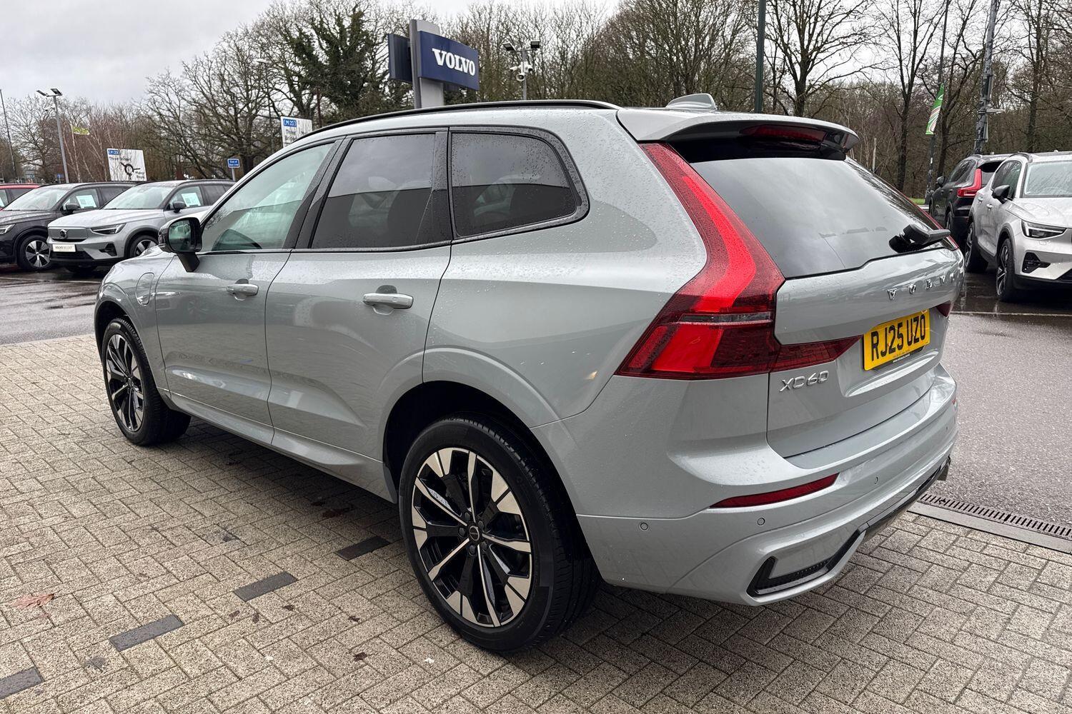 Used Volvo XC60 2025 for sale - 77306337: Photo 10