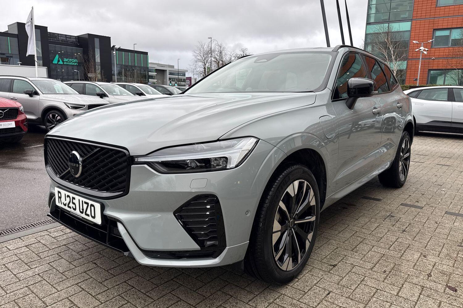 Used Volvo XC60 2025 for sale - 77306337: Photo 12