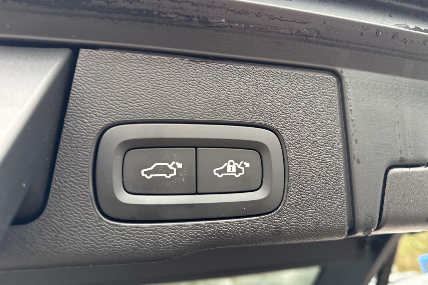 Used Volvo XC60 2025 for sale - 77306337: Photo 21