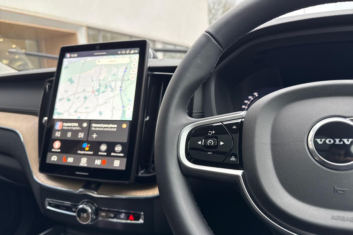 Used Volvo XC60 2025 for sale - 77306337: Photo 36