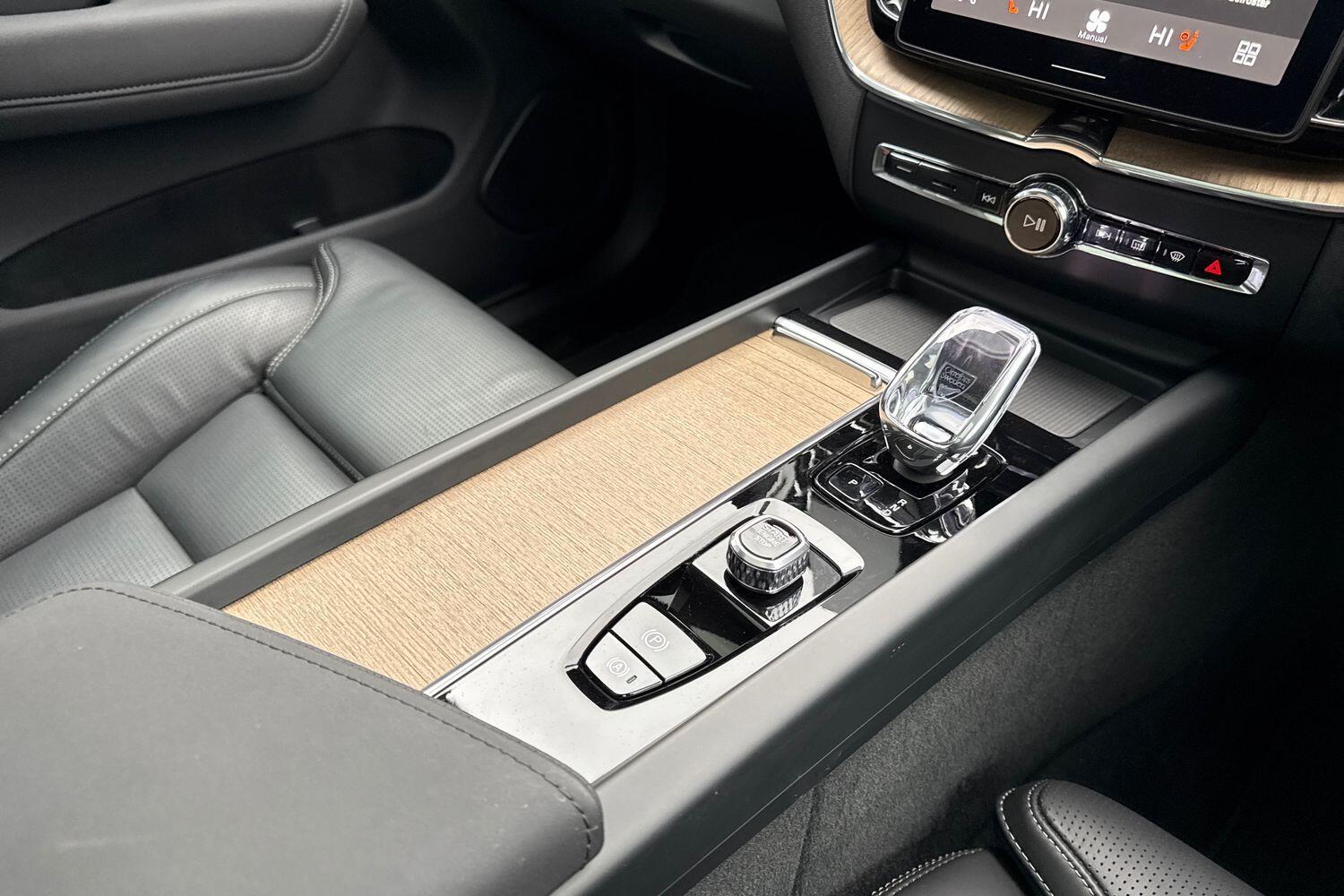 Used Volvo XC60 2025 for sale - 77306337: Photo 44