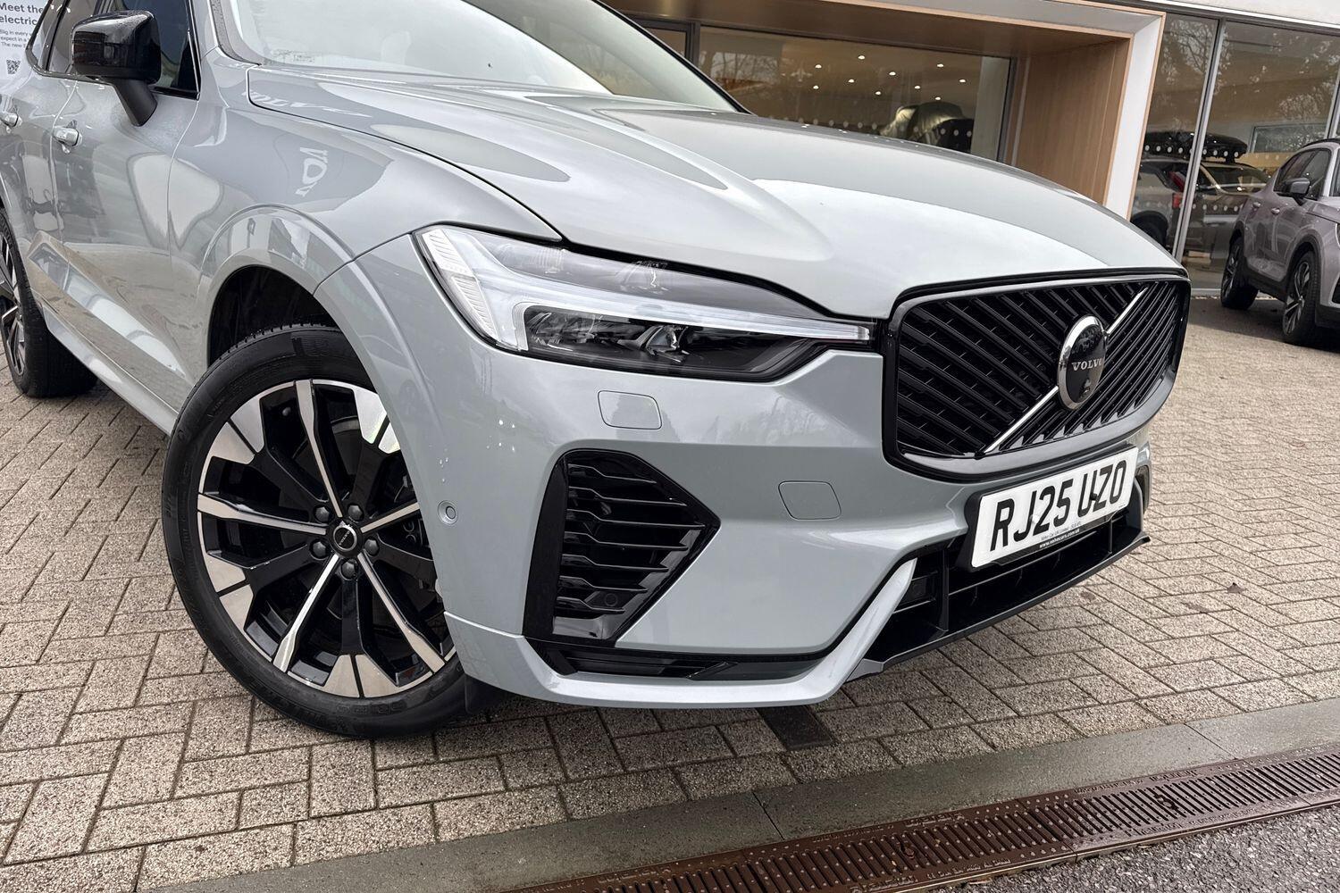 Used Volvo XC60 2025 for sale - 77306337: Photo 7