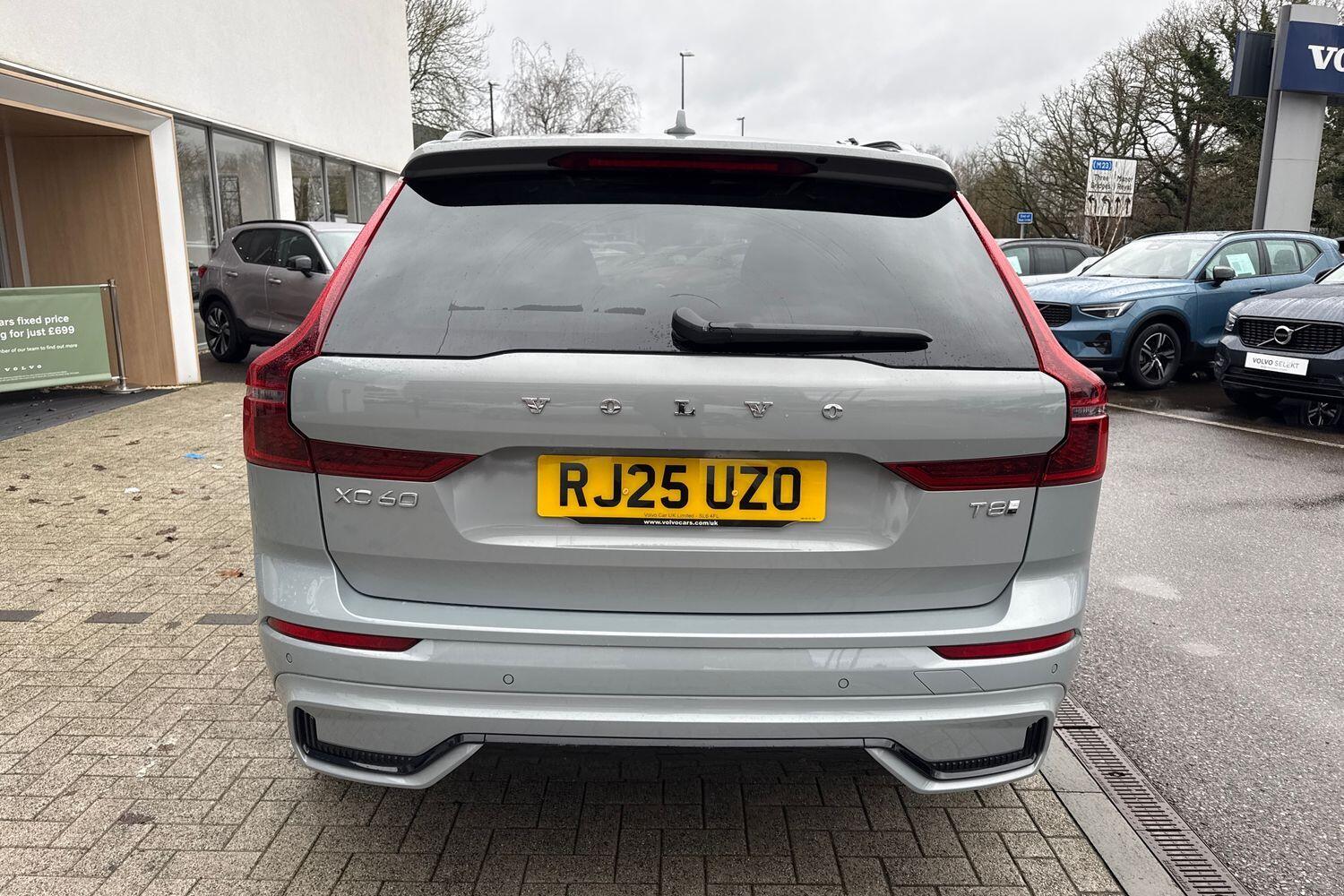 Used Volvo XC60 2025 for sale - 77306337: Photo 9