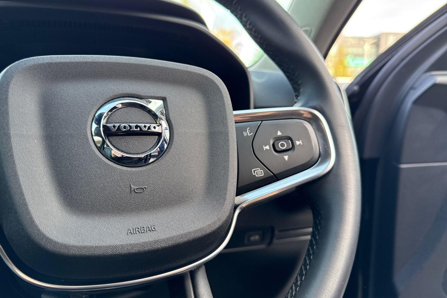 Used Volvo XC40 2022 for sale - 77202847: Photo 37