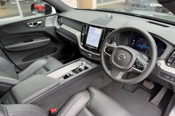 Used Volvo XC60 2024 for sale - 75334713: Photo 5