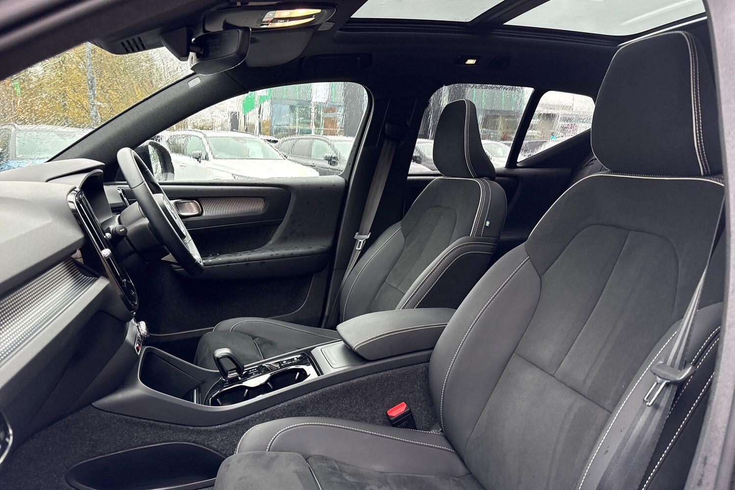 Used Volvo XC40 2024 for sale - 76772186: Photo 28