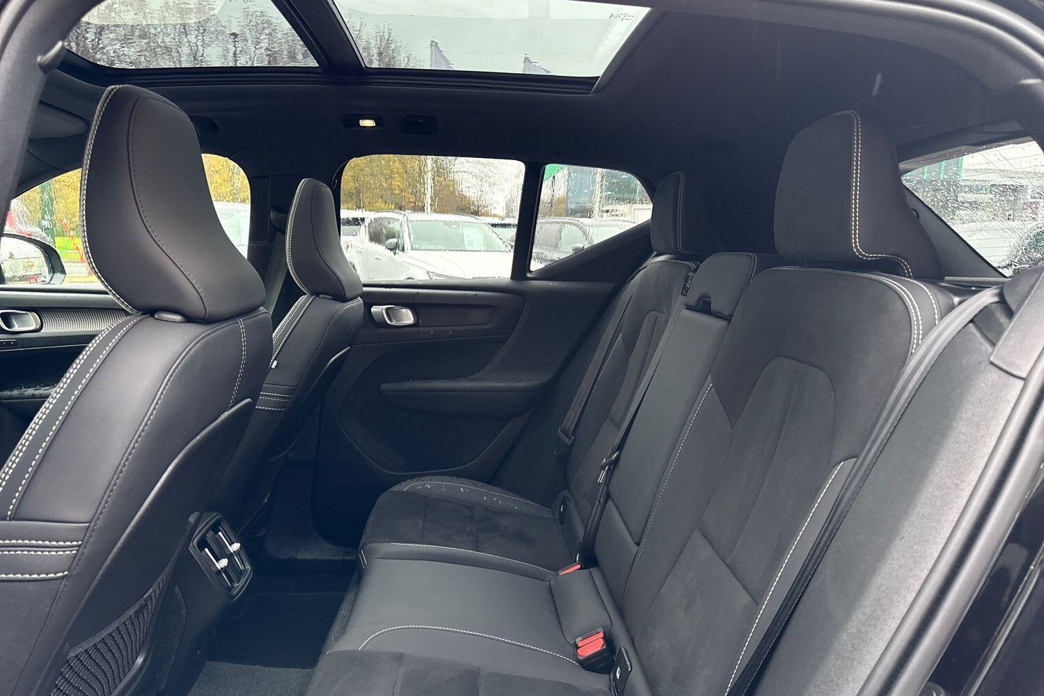 Used Volvo XC40 2024 for sale - 76772186: Photo 30