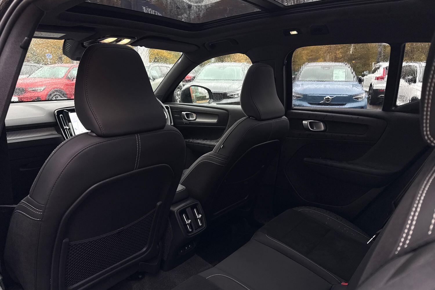 Used Volvo XC40 2024 for sale - 76772186: Photo 31