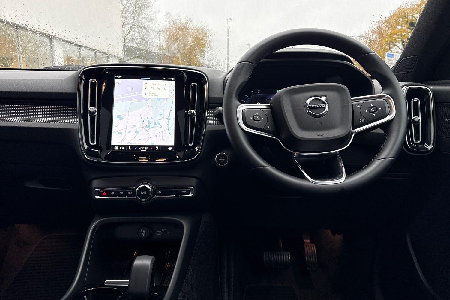 Used Volvo XC40 2024 for sale - 76772186: Photo 34