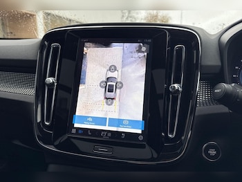 Used Volvo XC40 2024 for sale - 76772186: Photo