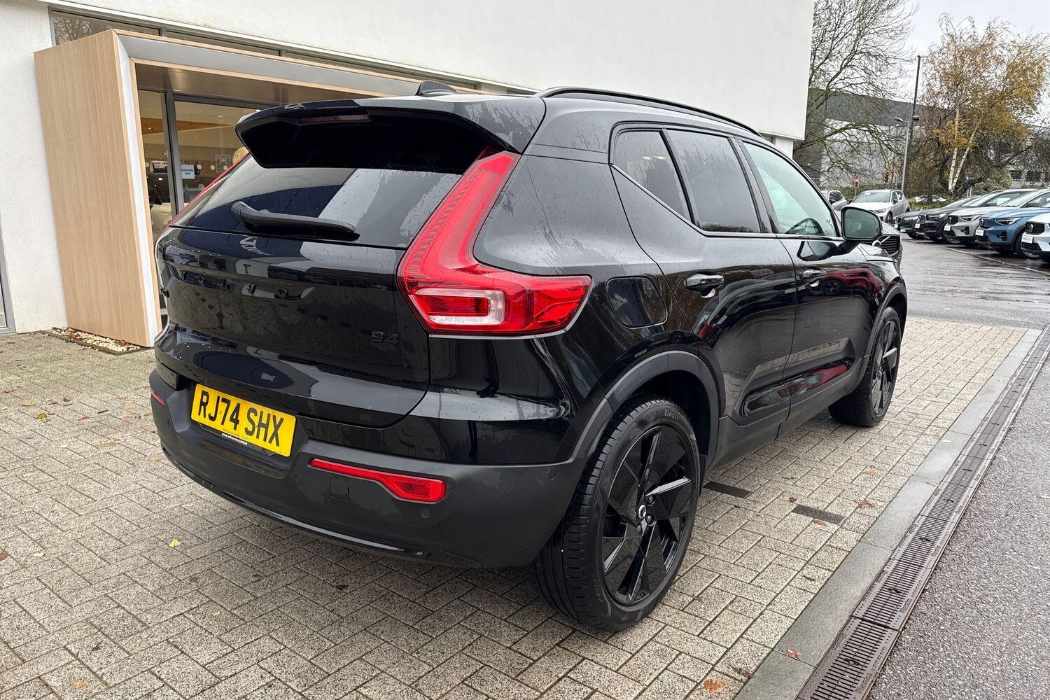 Used Volvo XC40 2024 for sale - 76772186: Photo 8