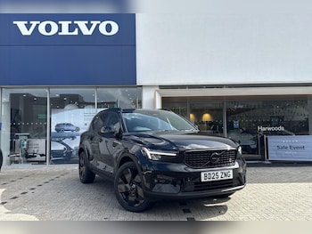 Used Volvo XC40 2025 for sale - 75809850: Photo