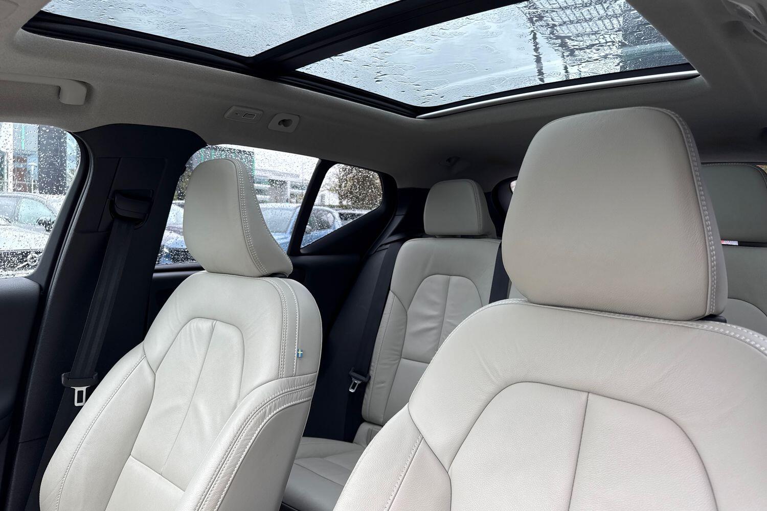 Used Volvo XC40 2022 for sale - 76361409: Photo 28