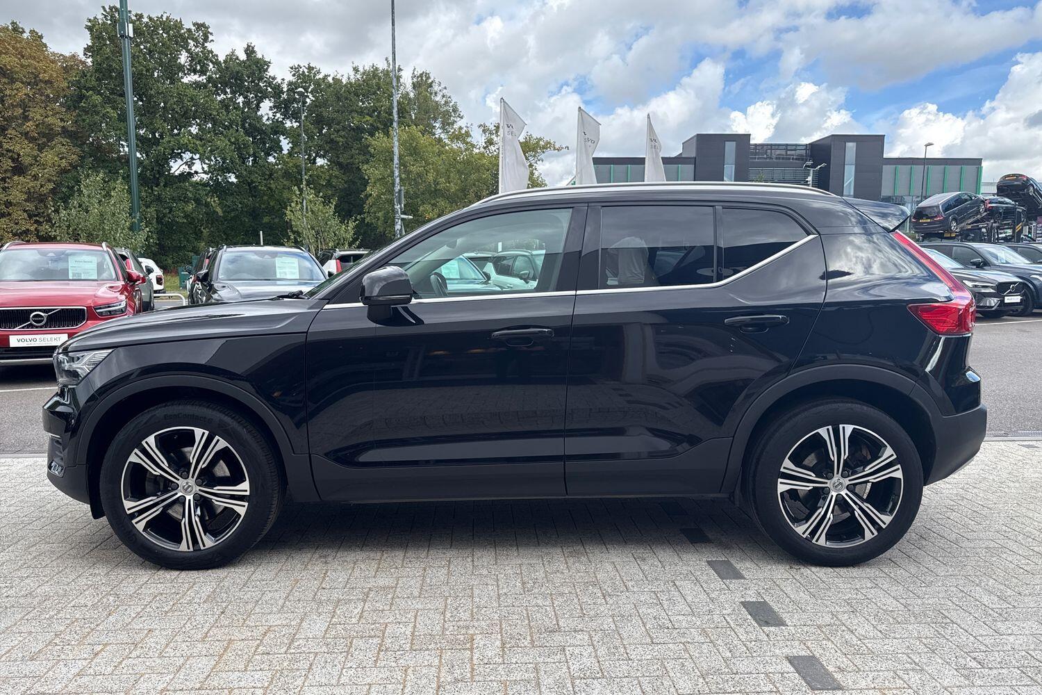 Used Volvo XC40 2022 for sale - 76512907: Photo 10