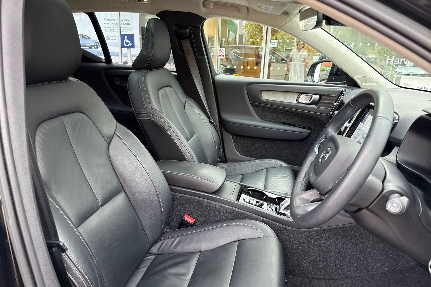 Used Volvo XC40 2022 for sale - 76512907: Photo 27