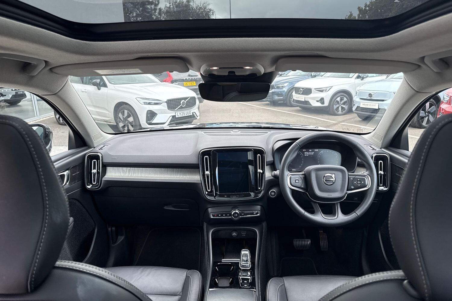 Used Volvo XC40 2022 for sale - 76512907: Photo 3