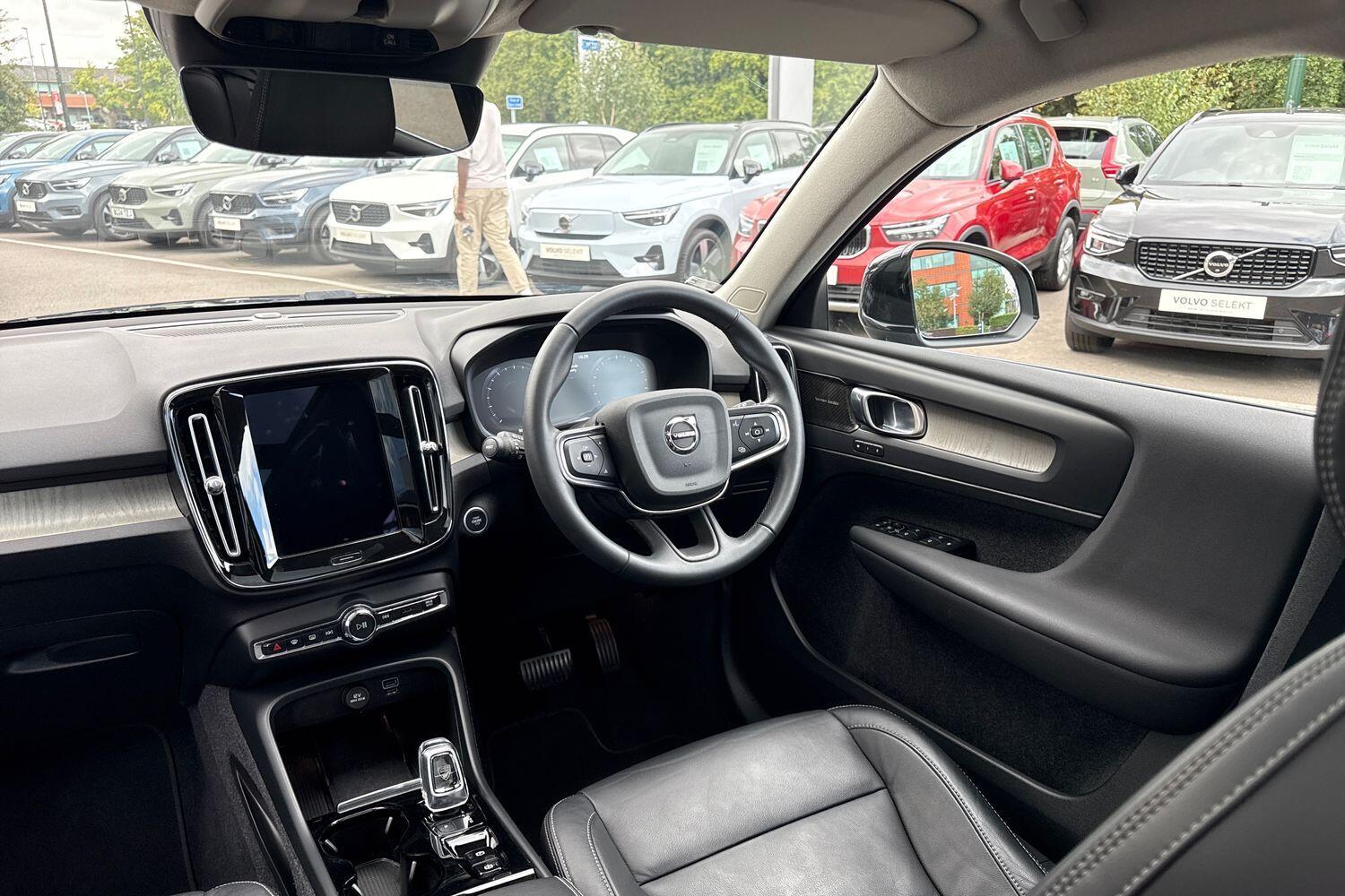 Used Volvo XC40 2022 for sale - 76512907: Photo 34