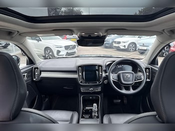 Used Volvo XC40 2022 for sale - 76512907: Photo