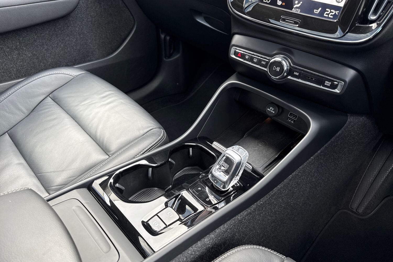 Used Volvo XC40 2022 for sale - 76512907: Photo 44