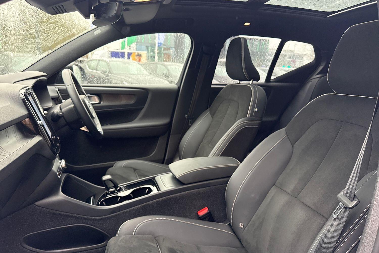 Used Volvo XC40 2022 for sale - 77705535: Photo 28