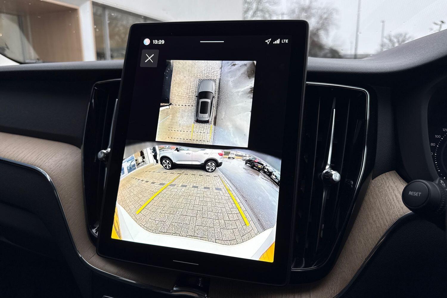 Used Volvo XC60 2025 for sale - 77142993: Photo 38