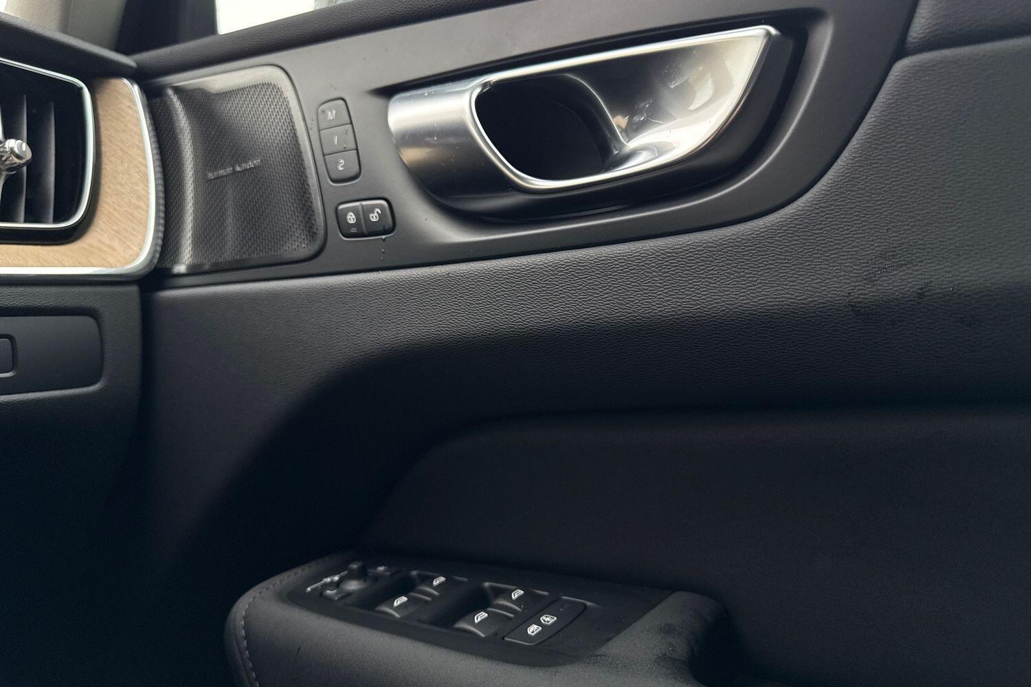 Used Volvo XC60 2025 for sale - 77142993: Photo 42