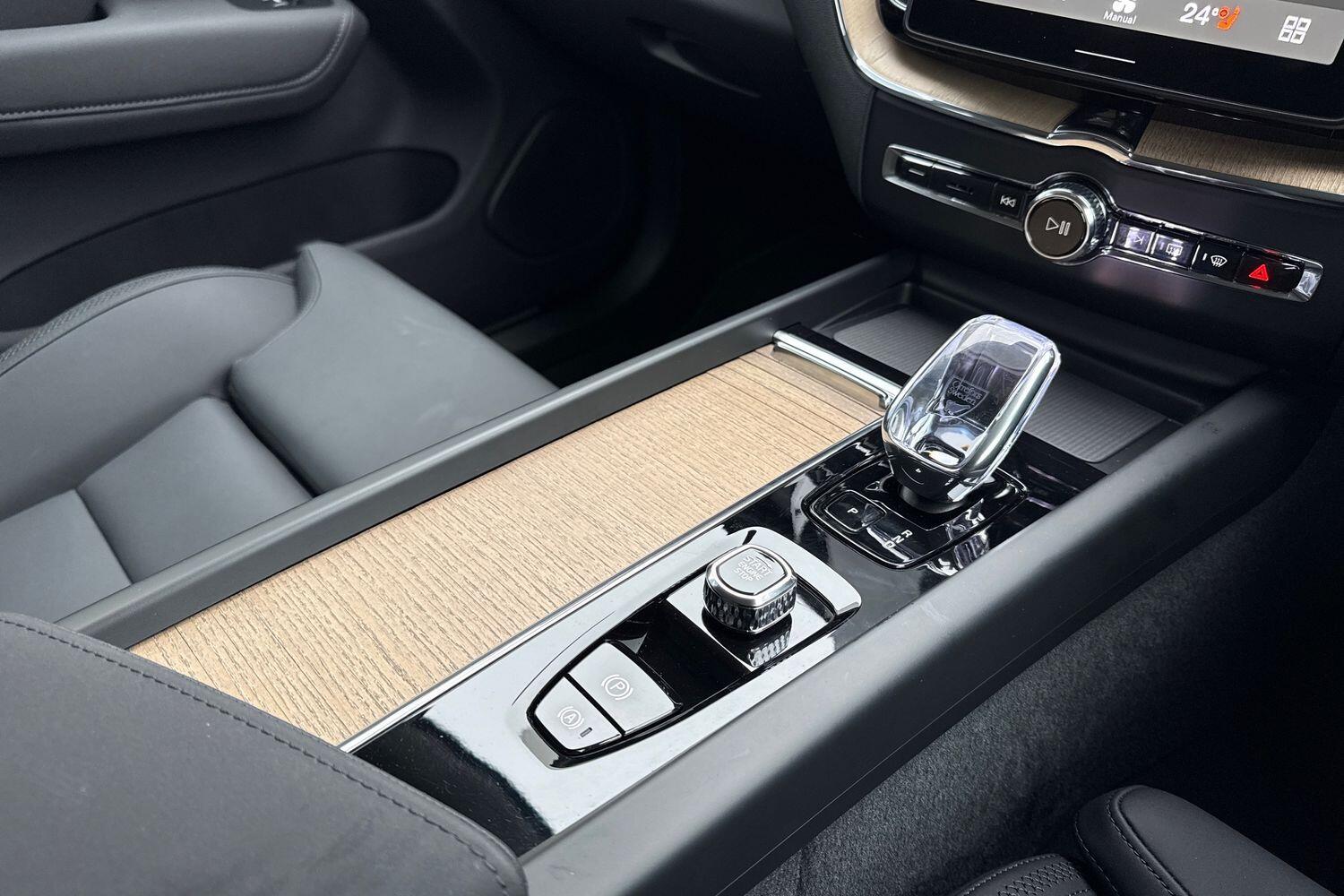 Used Volvo XC60 2025 for sale - 77142993: Photo 43