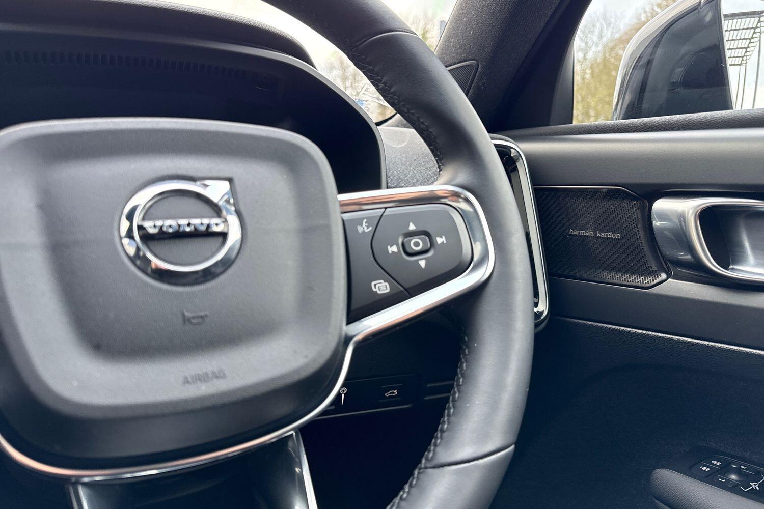 Used Volvo XC40 2022 for sale - 77377185: Photo 37