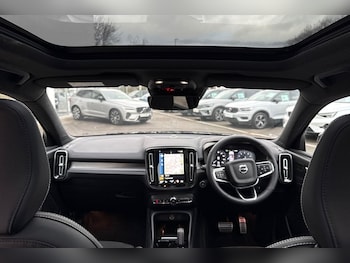 Used Volvo XC40 2022 for sale - 77377185: Photo