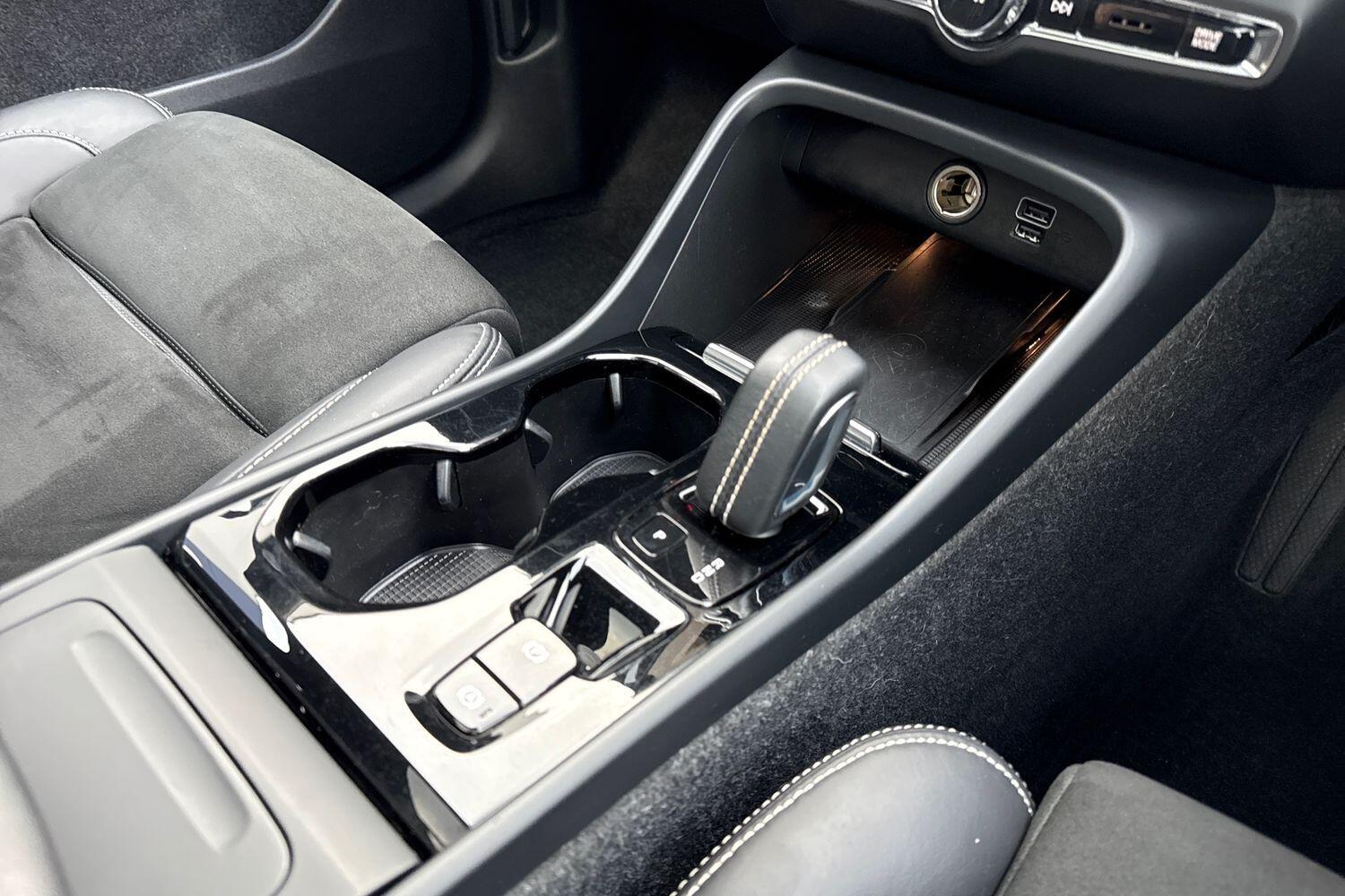 Used Volvo XC40 2022 for sale - 77377185: Photo 43