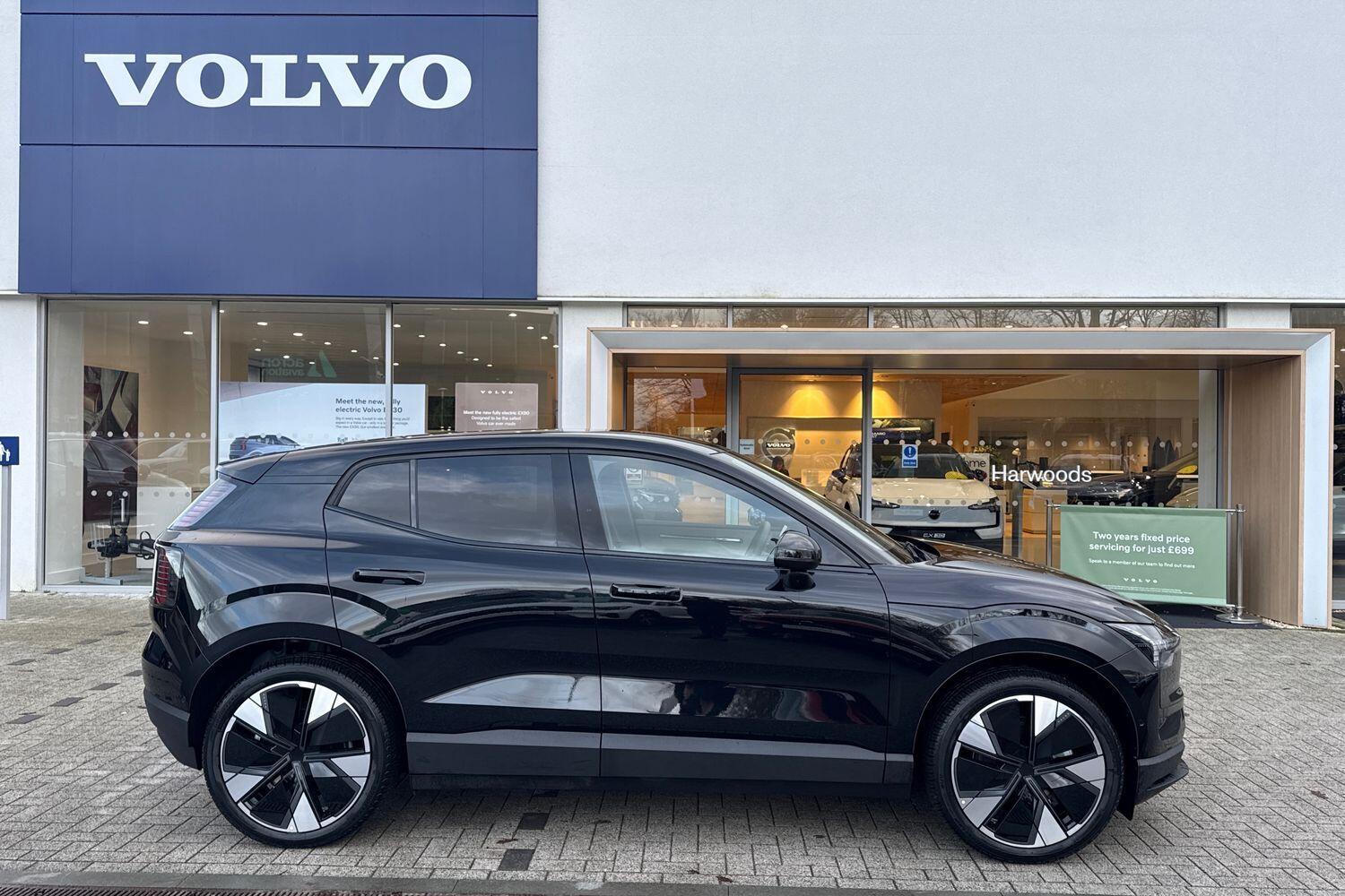 Used Volvo EX30 2025 for sale - 77229337: Photo 2