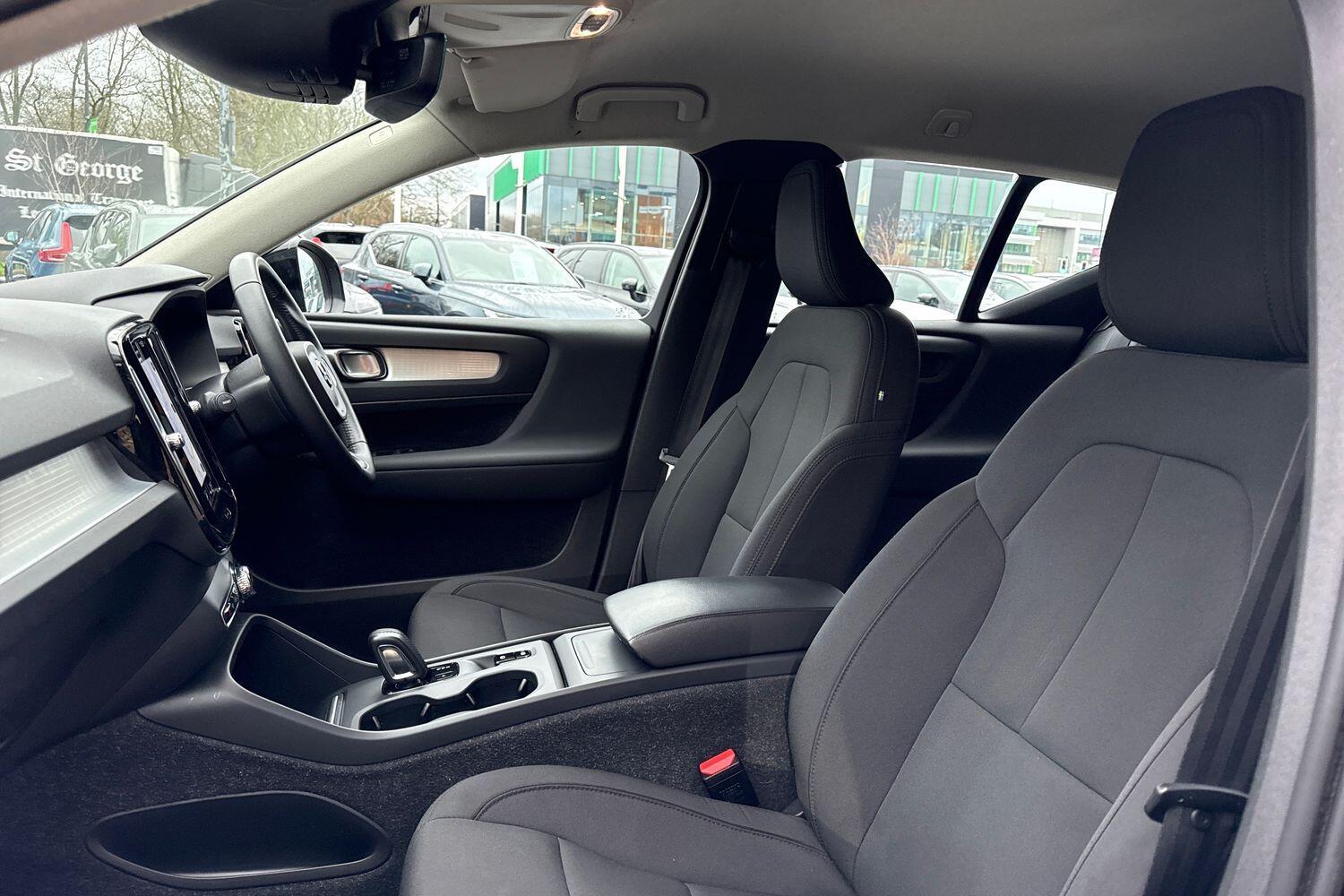 Used Volvo XC40 2020 for sale - 77425082: Photo 28