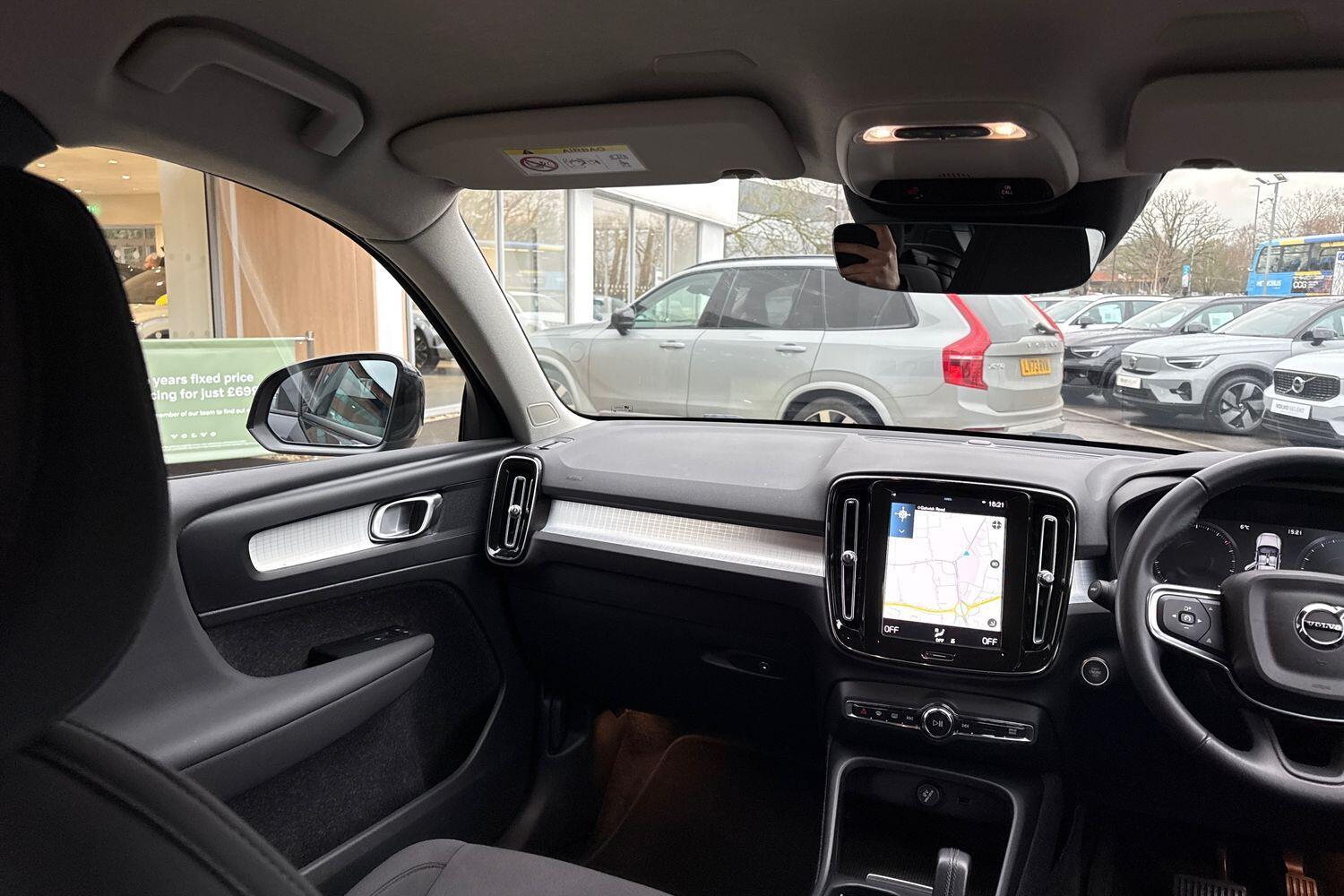 Used Volvo XC40 2020 for sale - 77425082: Photo 32