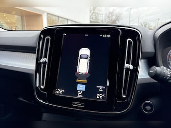 Used Volvo XC40 2020 for sale - 77425082: Photo