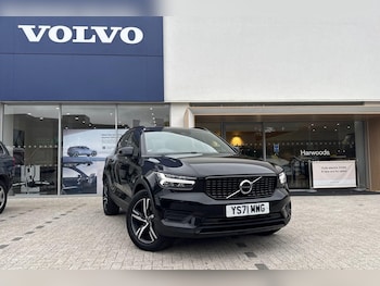Volvo - XC40