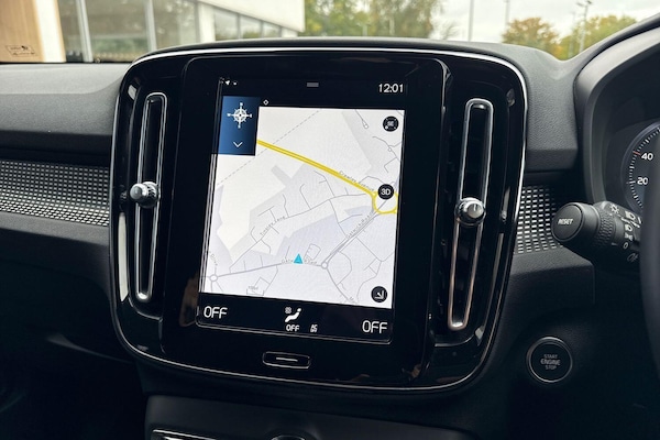 Used Volvo XC40 2021 for sale - 76295801: Photo 37
