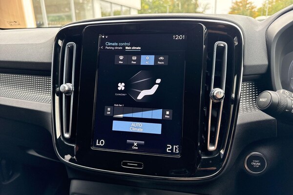 Used Volvo XC40 2021 for sale - 76295801: Photo 38