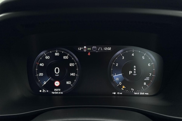 Used Volvo XC40 2021 for sale - 76295801: Photo 43