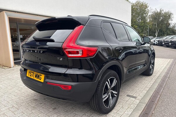 Used Volvo XC40 2021 for sale - 76295801: Photo 7