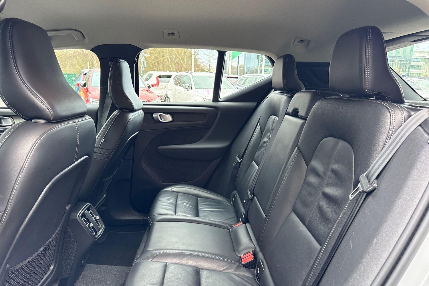 Used Volvo XC40 2022 for sale - 76953329: Photo 30