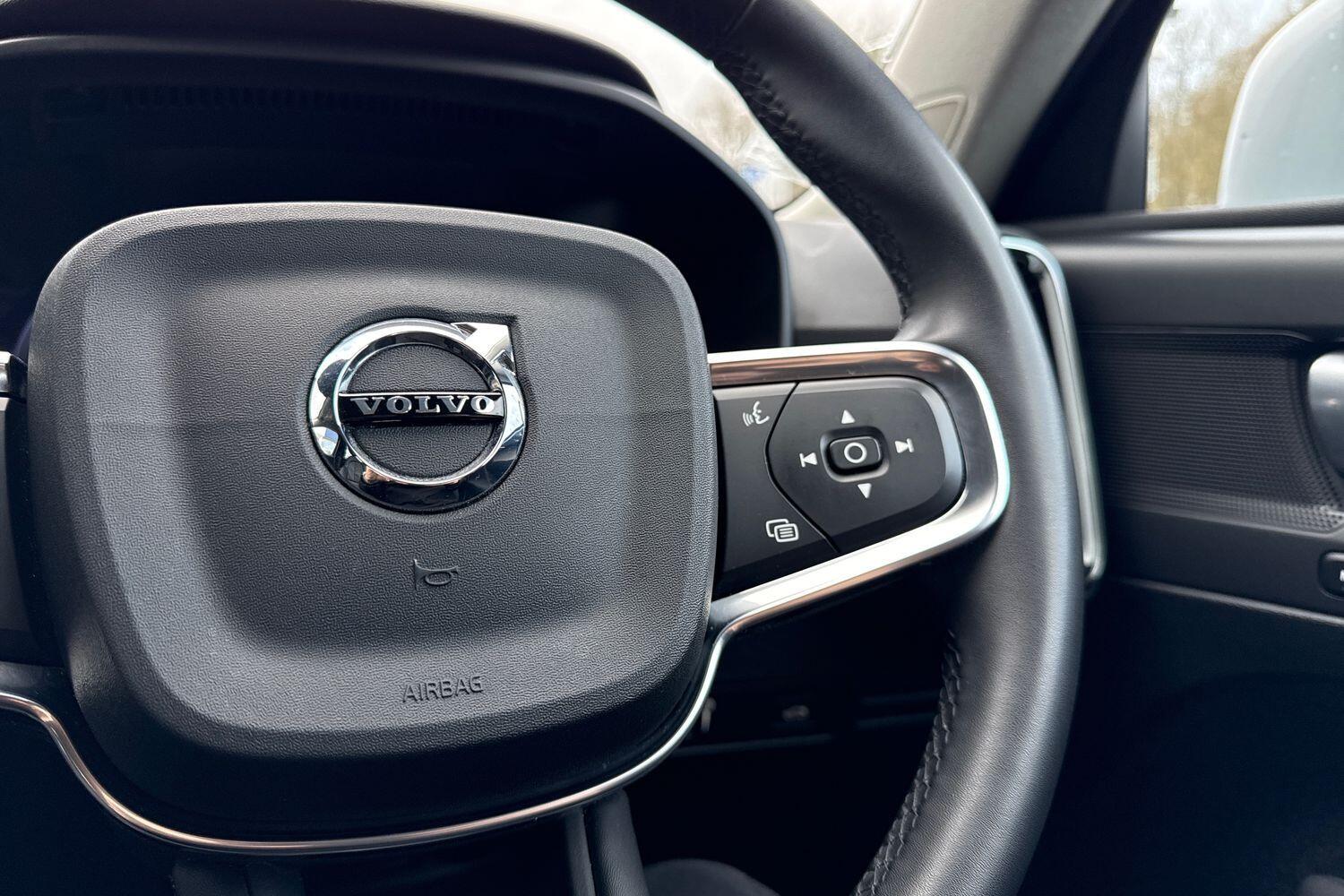 Used Volvo XC40 2022 for sale - 76953329: Photo 37