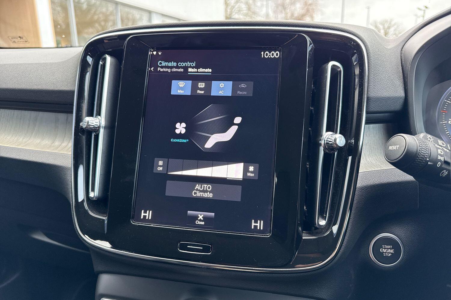 Used Volvo XC40 2022 for sale - 76953329: Photo 38