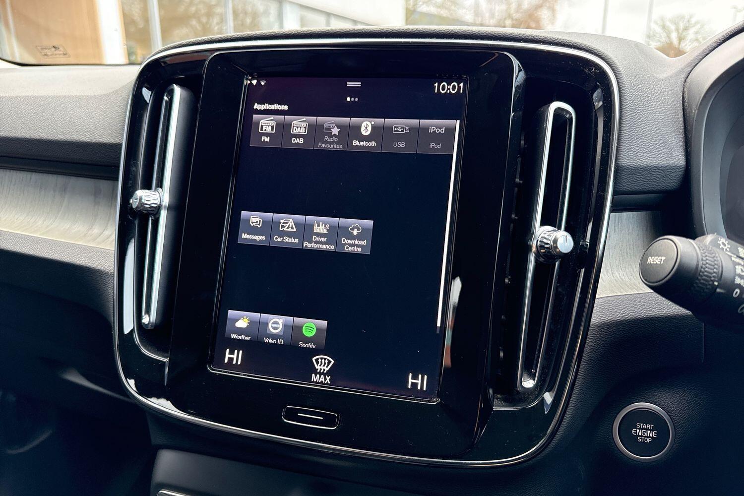 Used Volvo XC40 2022 for sale - 76953329: Photo 40