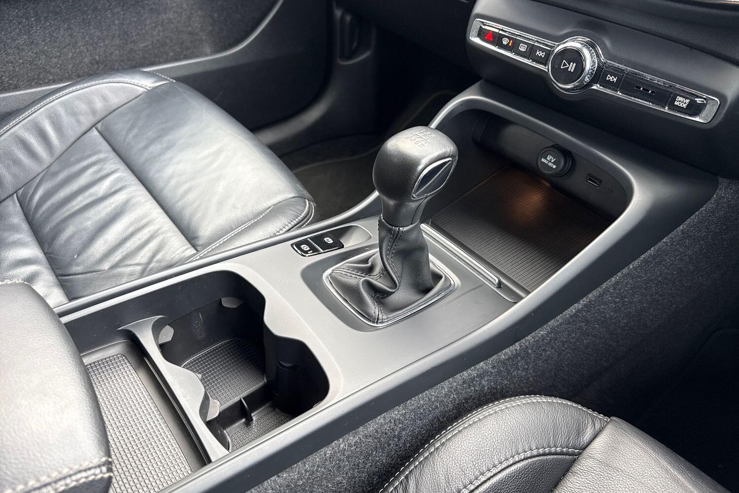 Used Volvo XC40 2022 for sale - 76953329: Photo 43