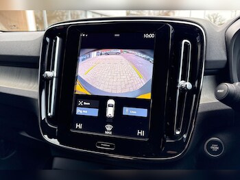 Used Volvo XC40 2022 for sale - 76953329: Photo